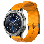 22mm 足球圖案純色矽膠錶帶，適用於 Samsung Galaxy Watch3 45mm，適用於 Samsung Galaxy Watch 46mm，適用於 Samsung Gear S3 Classic，適用於 Samsung Gear S3 Frontier