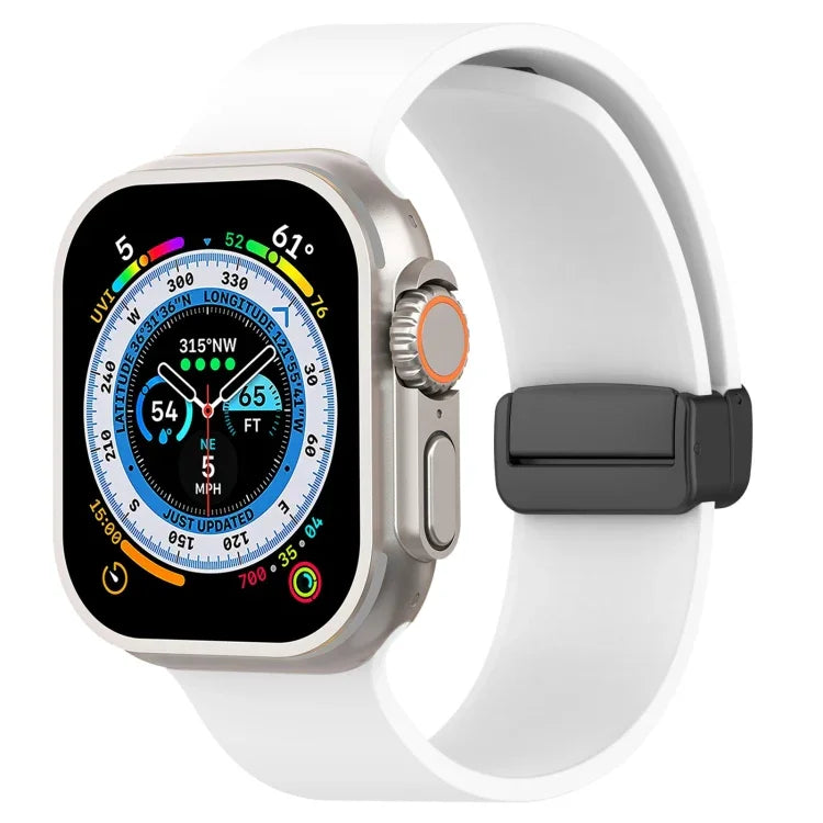 磁性黑扣光滑矽膠錶帶，適用於 Apple Watch Ultra 49mm，適用於 Apple Watch Series 8&7 45mm，適用於 Apple Watch Series 8&7 41mm