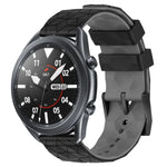 22mm 足球圖案雙色矽膠錶帶，適用於 Samsung Galaxy Watch3 45mm，適用於 Samsung Galaxy Watch 46mm，適用於 Samsung Gear S3 Classic，適用於 Samsung Gear S3 Frontier