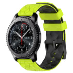 22mm 足球圖案雙色矽膠錶帶，適用於 Samsung Galaxy Watch3 45mm，適用於 Samsung Galaxy Watch 46mm，適用於 Samsung Gear S3 Classic，適用於 Samsung Gear S3 Frontier