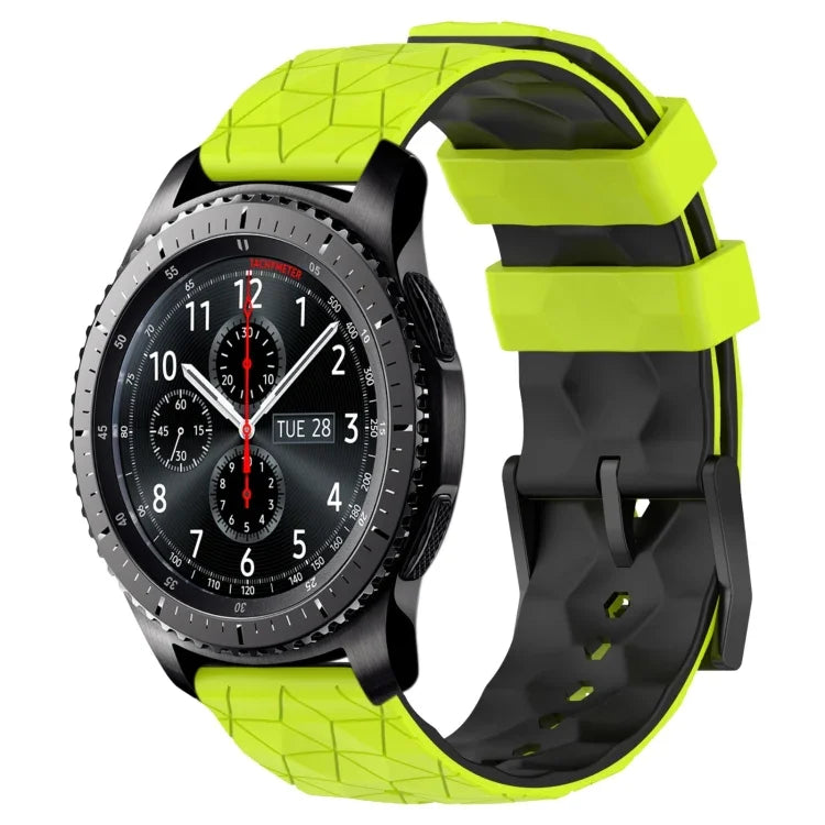 22mm 足球圖案雙色矽膠錶帶，適用於 Samsung Galaxy Watch3 45mm，適用於 Samsung Galaxy Watch 46mm，適用於 Samsung Gear S3 Classic，適用於 Samsung Gear S3 Frontier