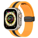 磁吸扣雙色矽膠錶帶，適用於 Apple Watch Ultra 49mm，Apple Watch Series 8&7 45mm，Apple Watch Series 8&7 41mm