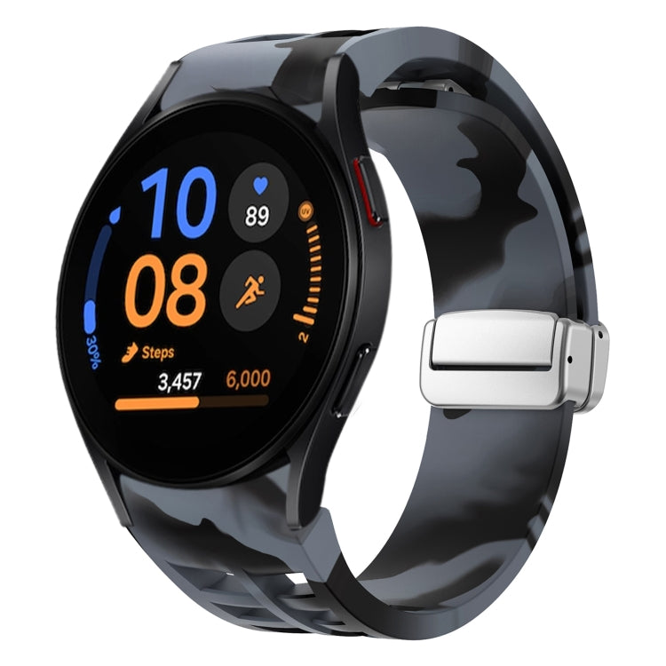 Richard 磁吸摺疊銀色錶扣矽膠錶帶，適用於 Samsung Galaxy Watch FE 40mm、Samsung Galaxy Watch 5 Pro 高爾夫版、Samsung Galaxy Watch 5 高爾夫版