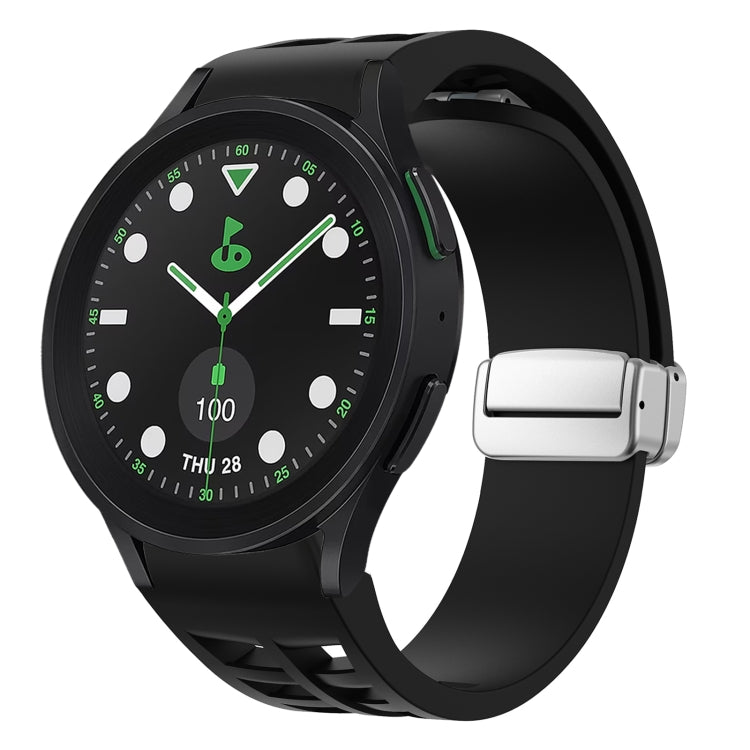 Richard 磁吸摺疊銀色錶扣矽膠錶帶，適用於 Samsung Galaxy Watch FE 40mm、Samsung Galaxy Watch 5 Pro 高爾夫版、Samsung Galaxy Watch 5 高爾夫版