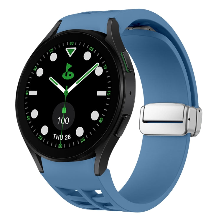 Richard 磁吸摺疊銀色錶扣矽膠錶帶，適用於 Samsung Galaxy Watch FE 40mm、Samsung Galaxy Watch 5 Pro 高爾夫版、Samsung Galaxy Watch 5 高爾夫版