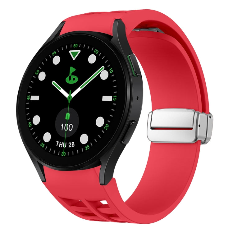 Richard 磁吸摺疊銀色錶扣矽膠錶帶，適用於 Samsung Galaxy Watch FE 40mm、Samsung Galaxy Watch 5 Pro 高爾夫版、Samsung Galaxy Watch 5 高爾夫版