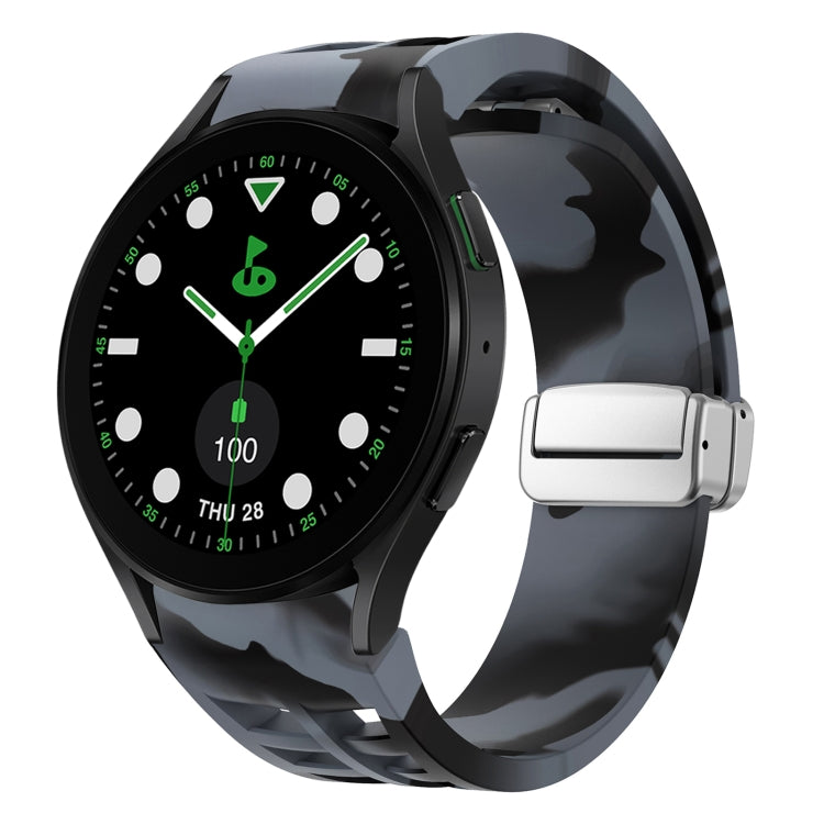 Richard 磁吸摺疊銀色錶扣矽膠錶帶，適用於 Samsung Galaxy Watch FE 40mm、Samsung Galaxy Watch 5 Pro 高爾夫版、Samsung Galaxy Watch 5 高爾夫版