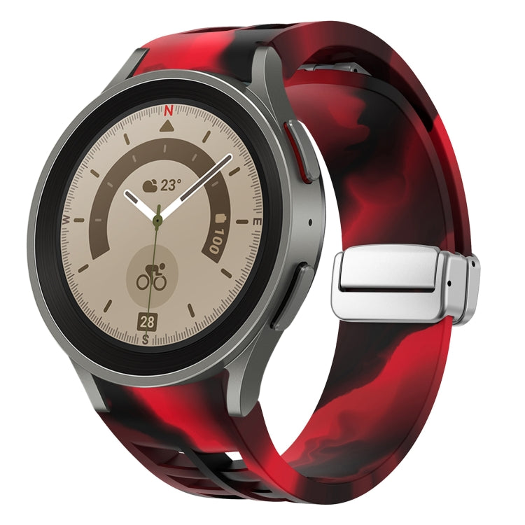 Richard 磁吸摺疊銀色錶扣矽膠錶帶，適用於 Samsung Galaxy Watch 5 Pro 45mm、Samsung Galaxy Watch 7 40 / 44mm、Samsung Galaxy Watch 6 Classic 43 / 47mm