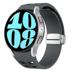 Richard 磁吸摺疊銀色錶扣矽膠錶帶，適用於 Samsung Galaxy Watch 6 40 / 44mm、Samsung Galaxy Watch 5 40 / 44mm、Samsung Galaxy Watch 4 40 / 44mm