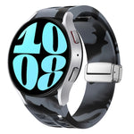 Richard 磁吸摺疊銀色錶扣矽膠錶帶，適用於 Samsung Galaxy Watch 6 40 / 44mm、Samsung Galaxy Watch 5 40 / 44mm、Samsung Galaxy Watch 4 40 / 44mm