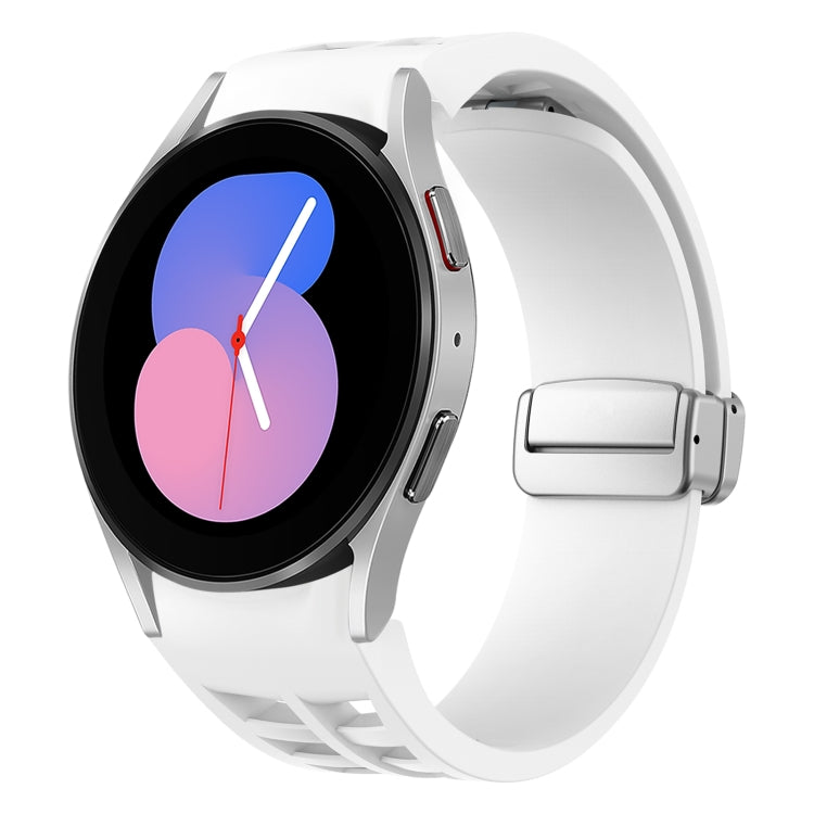 Richard 磁吸摺疊銀色錶扣矽膠錶帶，適用於 Samsung Galaxy Watch 6 40 / 44mm、Samsung Galaxy Watch 5 40 / 44mm、Samsung Galaxy Watch 4 40 / 44mm