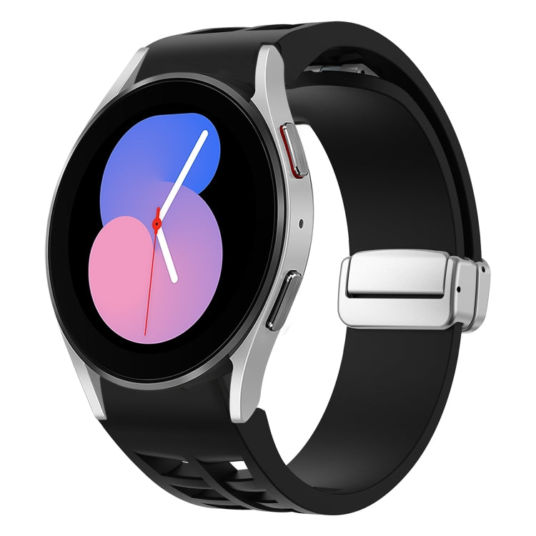 Richard 磁吸摺疊銀色錶扣矽膠錶帶，適用於 Samsung Galaxy Watch 6 40 / 44mm、Samsung Galaxy Watch 5 40 / 44mm、Samsung Galaxy Watch 4 40 / 44mm