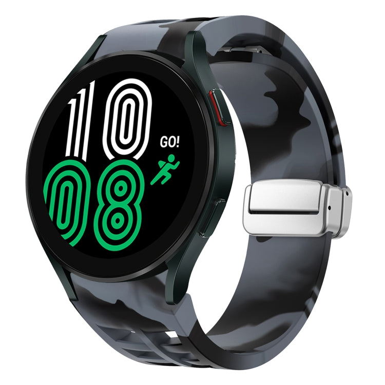Richard 磁吸摺疊銀色錶扣矽膠錶帶，適用於 Samsung Galaxy Watch 6 40 / 44mm、Samsung Galaxy Watch 5 40 / 44mm、Samsung Galaxy Watch 4 40 / 44mm