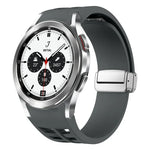 Richard磁吸摺疊銀扣矽膠錶帶，適用於Samsung Galaxy Watch 4 Classic 42 / 46mm