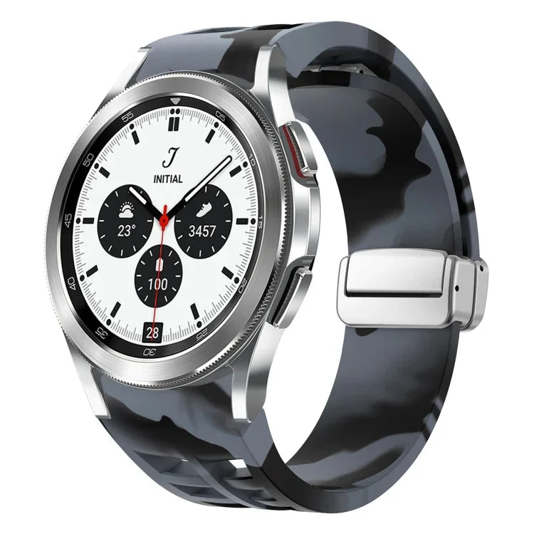 Richard磁吸摺疊銀扣矽膠錶帶，適用於Samsung Galaxy Watch 4 Classic 42 / 46mm