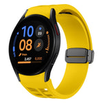 Richard 磁性摺疊黑色扣矽膠錶帶，適用於 Samsung Galaxy Watch FE 40mm，適用於 Samsung Galaxy Watch 7 40 / 44mm，適用於 Samsung Galaxy Watch 6 Classic 43 / 47mm