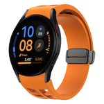 Richard 磁性摺疊黑色扣矽膠錶帶，適用於 Samsung Galaxy Watch FE 40mm，適用於 Samsung Galaxy Watch 7 40 / 44mm，適用於 Samsung Galaxy Watch 6 Classic 43 / 47mm