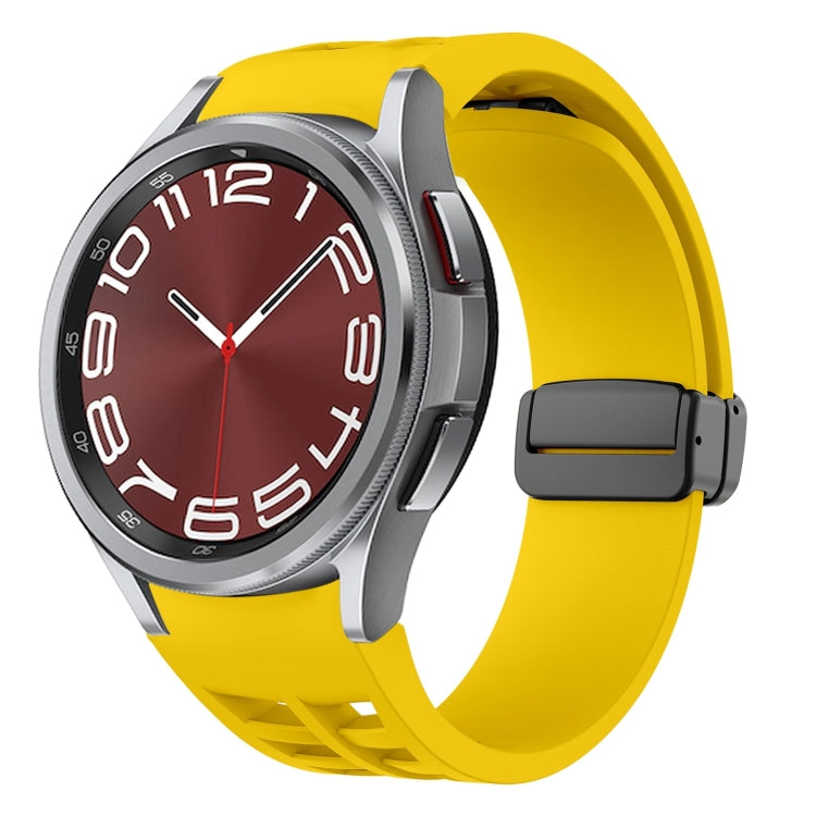Richard 磁性摺疊黑色扣矽膠錶帶，適用於 Samsung Galaxy Watch FE 40mm，適用於 Samsung Galaxy Watch 7 40 / 44mm，適用於 Samsung Galaxy Watch 6 Classic 43 / 47mm