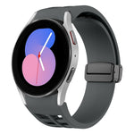 Richard 磁性摺疊黑色扣矽膠錶帶，適用於 Samsung Galaxy Watch 5 40 / 44mm，適用於 Samsung Galaxy Watch 5 Pro 45mm，適用於 Samsung Galaxy Watch 4 40 / 44mm