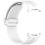 適用於 Samsung Galaxy Watch Ultra 47mm / Ultra 2025 槽紋磁吸折疊銀色錶扣矽膠錶帶