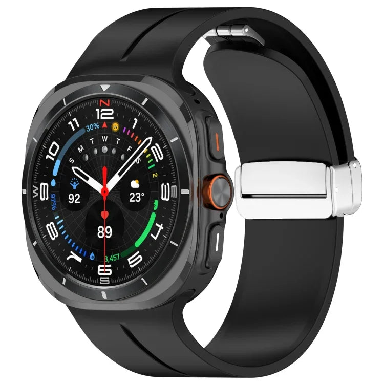 適用於 Samsung Galaxy Watch Ultra 47mm / Ultra 2025 槽紋磁吸折疊銀色錶扣矽膠錶帶