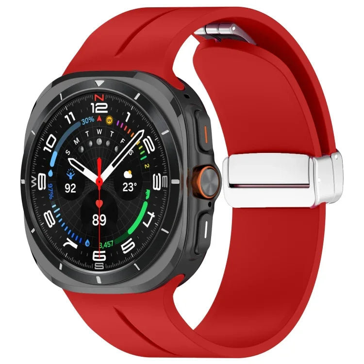 適用於 Samsung Galaxy Watch Ultra 47mm / Ultra 2025 槽紋磁吸折疊銀色錶扣矽膠錶帶