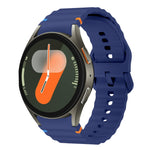 波浪紋縫線矽膠錶帶，適用於 Samsung Galaxy Watch 7 40 / 44mm、Samsung Galaxy Watch 6 Classic、Samsung Galaxy Watch 6 40 / 44mm、Samsung Galaxy Watch 5 40 / 44mm