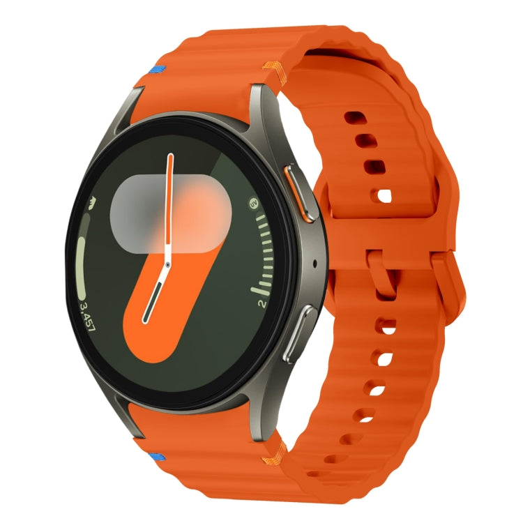 波浪紋縫線矽膠錶帶，適用於 Samsung Galaxy Watch 7 40 / 44mm、Samsung Galaxy Watch 6 Classic、Samsung Galaxy Watch 6 40 / 44mm、Samsung Galaxy Watch 5 40 / 44mm