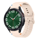 波浪紋縫線矽膠錶帶，適用於 Samsung Galaxy Watch 7 40 / 44mm、Samsung Galaxy Watch 6 Classic、Samsung Galaxy Watch 6 40 / 44mm、Samsung Galaxy Watch 5 40 / 44mm