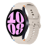 波浪紋縫線矽膠錶帶，適用於 Samsung Galaxy Watch 7 40 / 44mm、Samsung Galaxy Watch 6 Classic、Samsung Galaxy Watch 6 40 / 44mm、Samsung Galaxy Watch 5 40 / 44mm