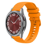 波浪點綴縫線20mm矽膠錶帶，適用於Samsung Galaxy Watch FE 40mm，Samsung Galaxy Watch 7 40 / 44mm，Samsung Galaxy Watch 6 Classic 43 / 47mm，Samsung Galaxy Watch 6 40 / 44mm