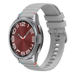 波浪點綴縫線20mm矽膠錶帶，適用於Samsung Galaxy Watch FE 40mm，Samsung Galaxy Watch 7 40 / 44mm，Samsung Galaxy Watch 6 Classic 43 / 47mm，Samsung Galaxy Watch 6 40 / 44mm