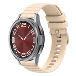波浪點綴縫線20mm矽膠錶帶，適用於Samsung Galaxy Watch FE 40mm，Samsung Galaxy Watch 7 40 / 44mm，Samsung Galaxy Watch 6 Classic 43 / 47mm，Samsung Galaxy Watch 6 40 / 44mm