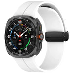 適用於 Samsung Galaxy Watch Ultra 47mm 槽紋風格摺疊磁吸扣矽膠錶帶
