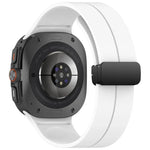 適用於 Samsung Galaxy Watch Ultra 47mm 槽紋風格摺疊磁吸扣矽膠錶帶