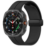 適用於 Samsung Galaxy Watch Ultra 47mm 槽紋風格摺疊磁吸扣矽膠錶帶