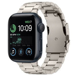 三珠鈦合金金屬錶帶，適用於 Apple Watch Series 10 46mm，適用於 Apple Watch Series 10 42mm，適用於 Apple Watch SE 2023 44mm，適用於 Apple Watch SE 2023 40mm，適用於 Apple Watch Ultra 2 49mm，適用於 Apple Watch Series 9 45mm