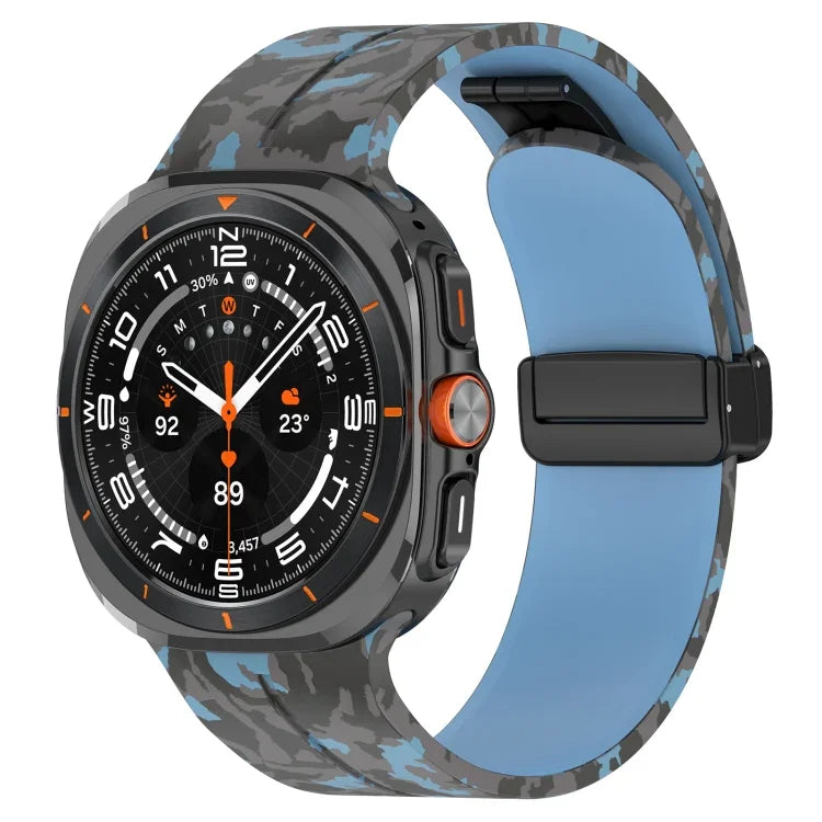 適用於Samsung Galaxy Watch Ultra 47mm 磁吸折疊扣矽膠錶帶