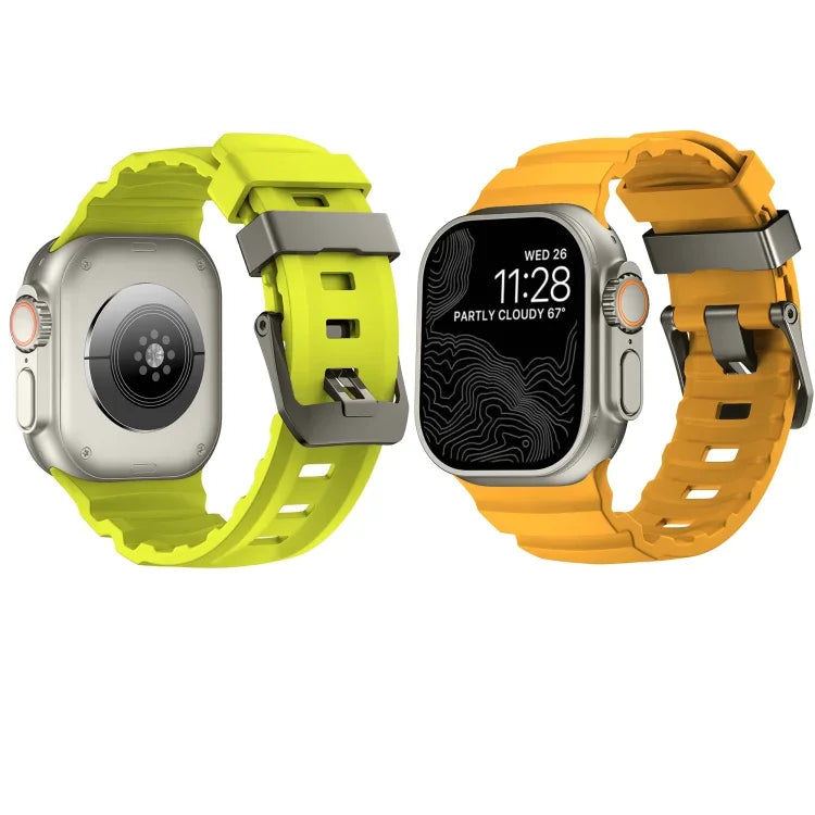 野徑灰色扣加厚矽膠錶帶，適用於 Apple Watch 46mm / 49mm / 45mm / 44mm