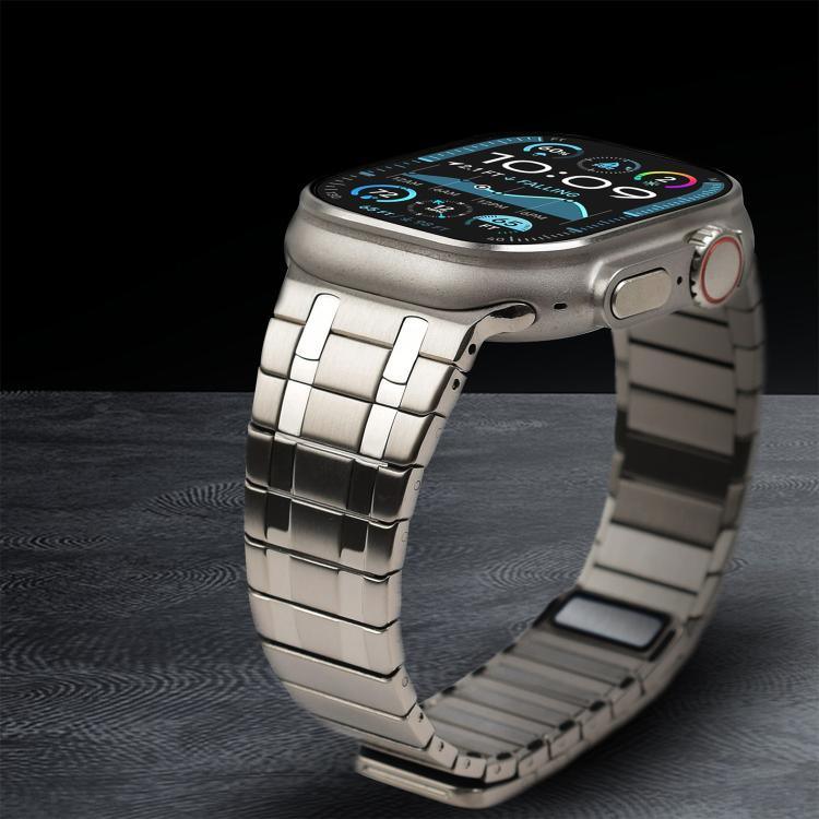 單珠磁性米蘭不鏽鋼錶帶，適用於 Apple Watch 46mm / 49mm / 45mm / 44mm