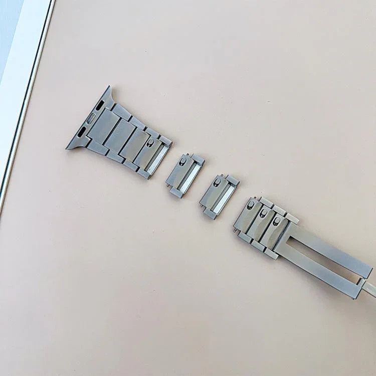 曲面側可拆卸不鏽鋼錶帶，適用於 Apple Watch 46mm / 49mm / 45mm / 44mm，適用於 Apple Watch 42mm / 41mm / 40mm / 38mm
