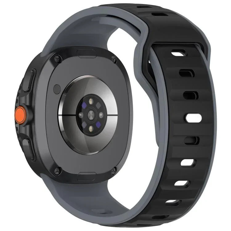 反扣雙色矽膠錶帶，適用於 Samsung Galaxy Watch8 / Watch8 Classic