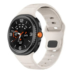 波浪反扣矽膠錶帶，適用於 Samsung Galaxy Watch8 / Watch8 Classic