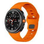 波浪反扣矽膠錶帶，適用於 Samsung Galaxy Watch8 / Watch8 Classic