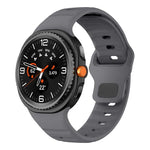 波浪反扣矽膠錶帶，適用於 Samsung Galaxy Watch8 / Watch8 Classic