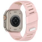 斜扣透氣雙色矽膠錶帶，適用於 Apple Watch 46mm / 49mm / 45mm / 44mm