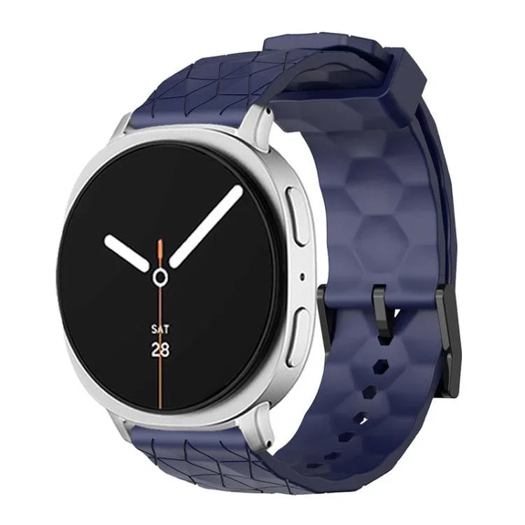 足球紋理純色矽膠錶帶，適用於 Samsung Galaxy Watch8 / Watch8 Classic