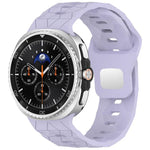 足球紋反向鋼扣矽膠錶帶，適用於 Samsung Galaxy Watch8 / Watch8 Classic
