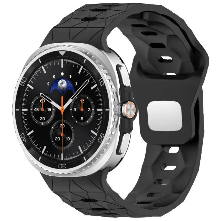 足球紋反向鋼扣矽膠錶帶，適用於 Samsung Galaxy Watch8 / Watch8 Classic