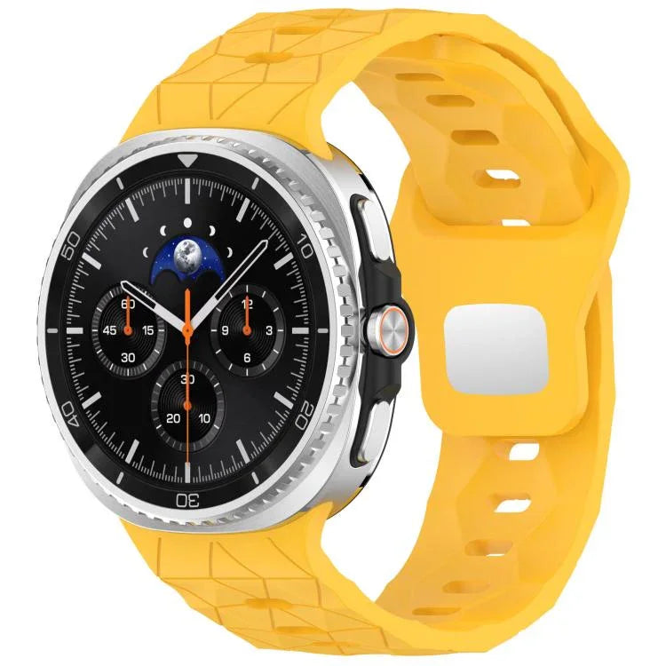 足球紋反向鋼扣矽膠錶帶，適用於 Samsung Galaxy Watch8 / Watch8 Classic